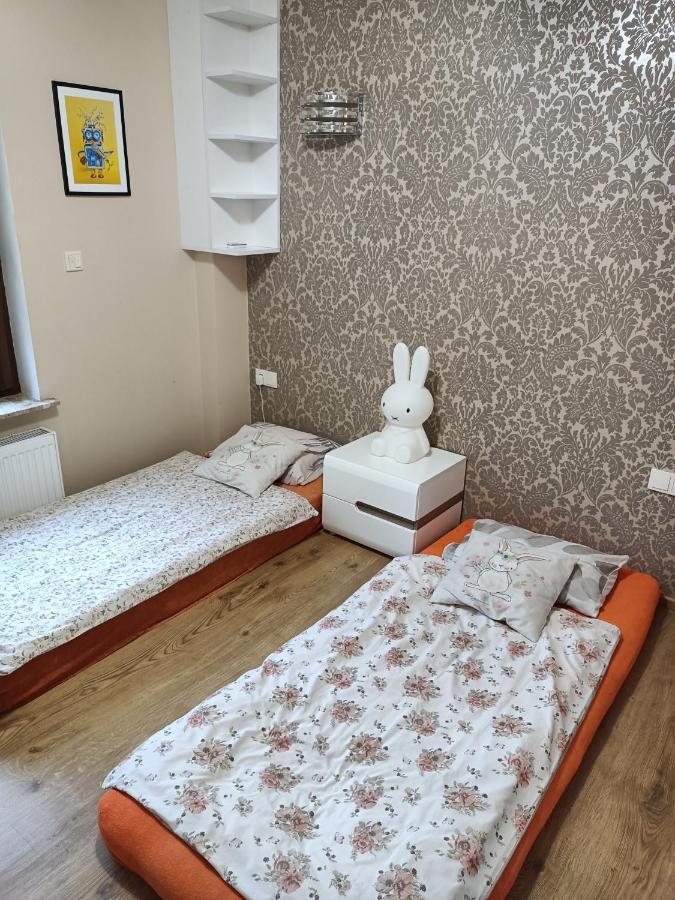 Apartament Centrum 64M2 Klimatyzacja Kedzierzyn-Kozle Exterior foto