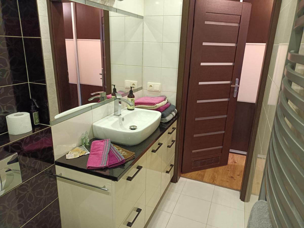 Apartament Centrum 64M2 Klimatyzacja Kedzierzyn-Kozle Exterior foto